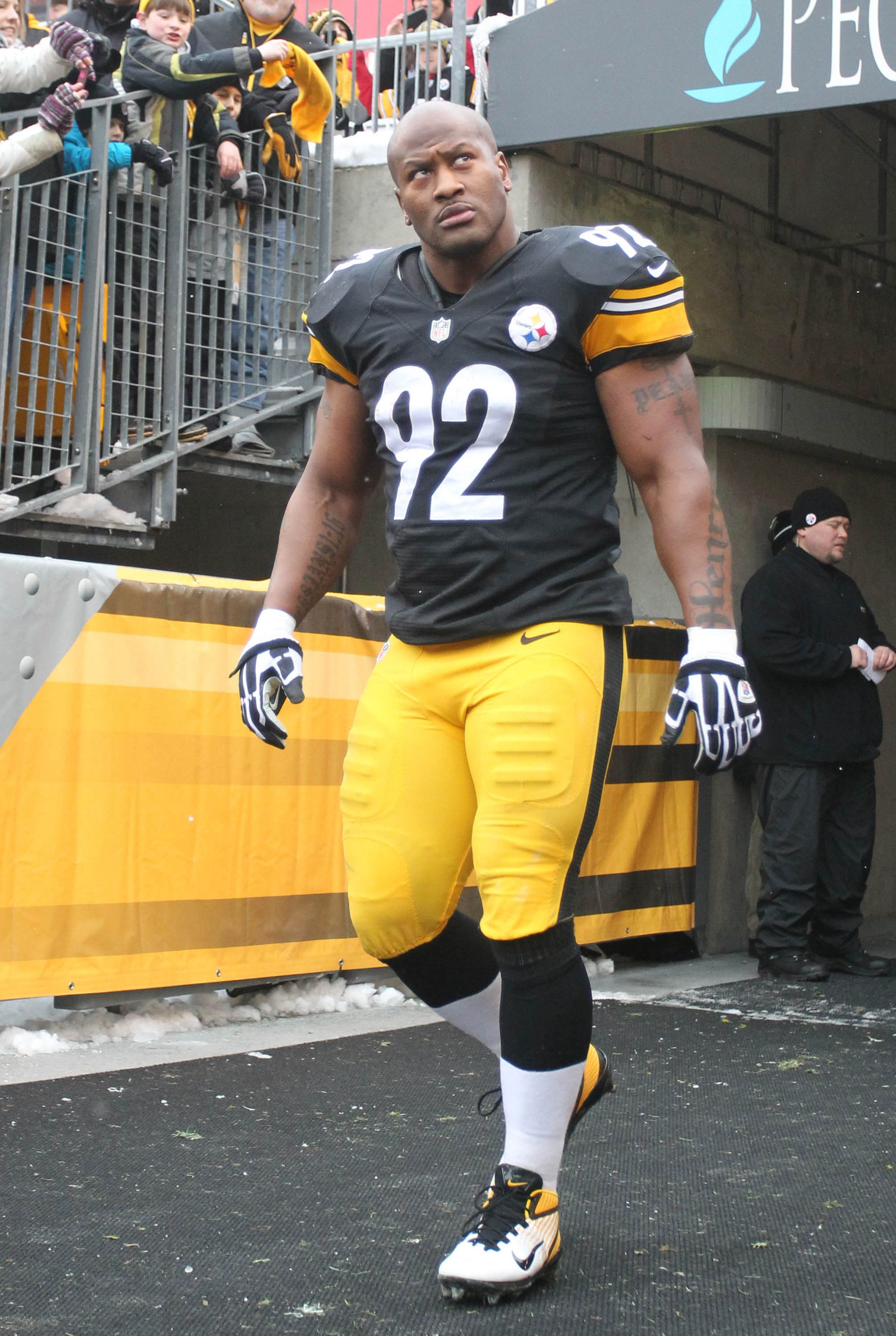 Steelers Re-Sign James Harrison2021 x 3012