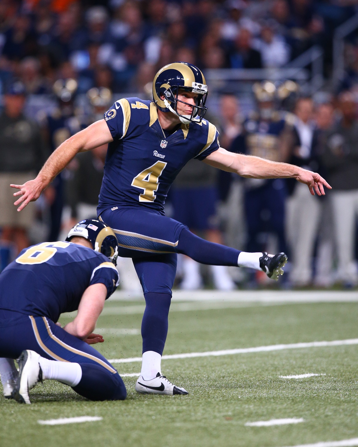 Rams ReSign Greg Zuerlein