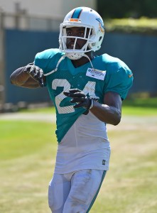 Isa Abdul-Quddus (vertical)