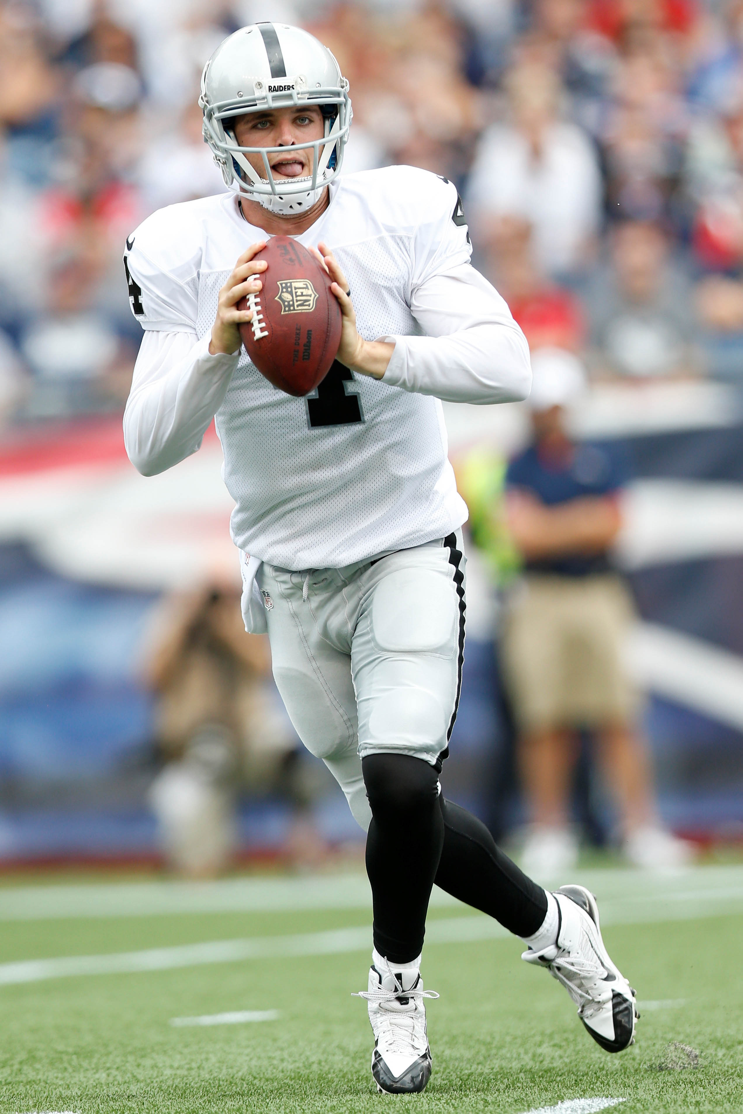 Derek Carr Discusses Extension