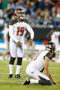 Roberto Aguayo (Vertical)