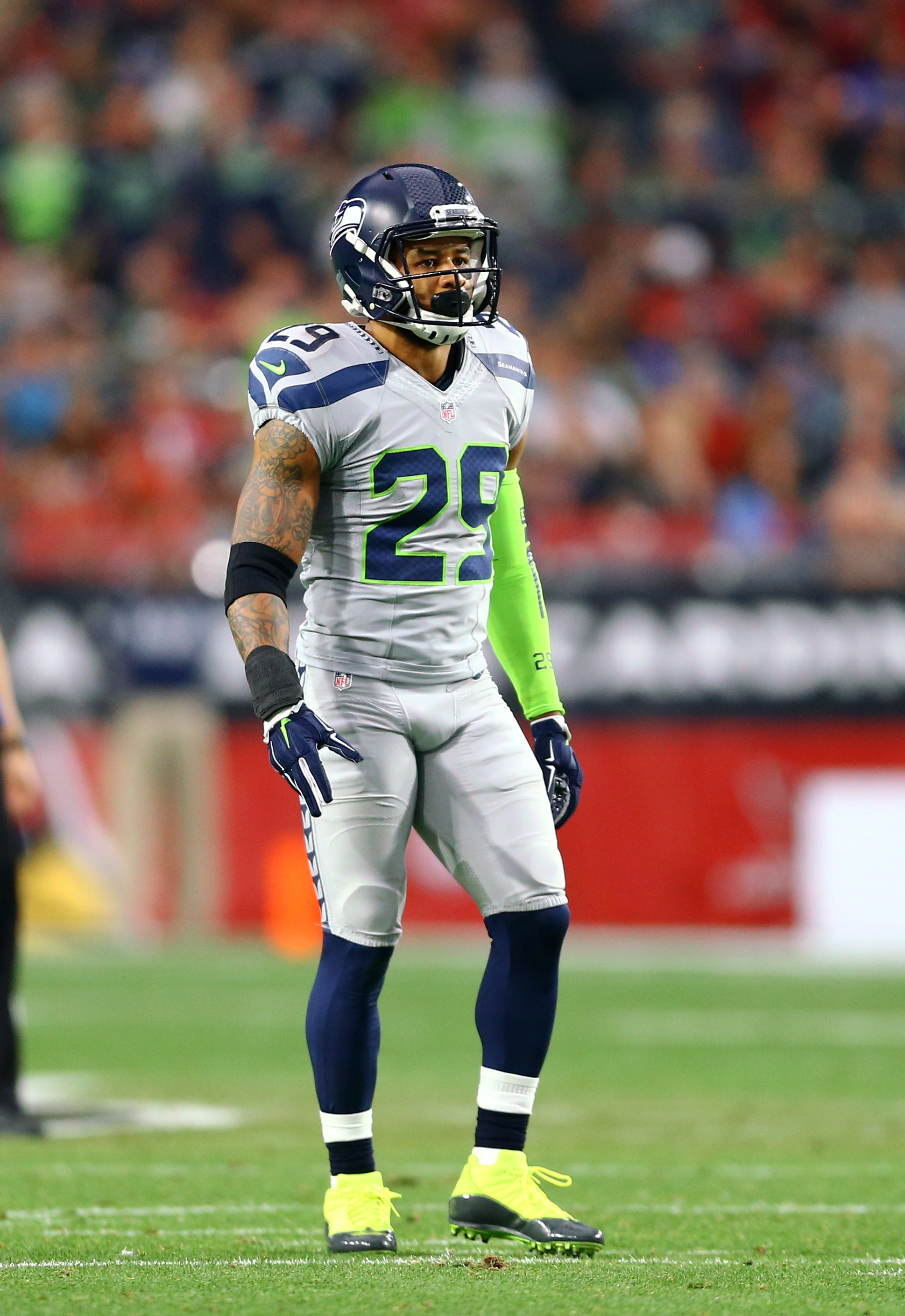 cowboys still interested in earl thomas