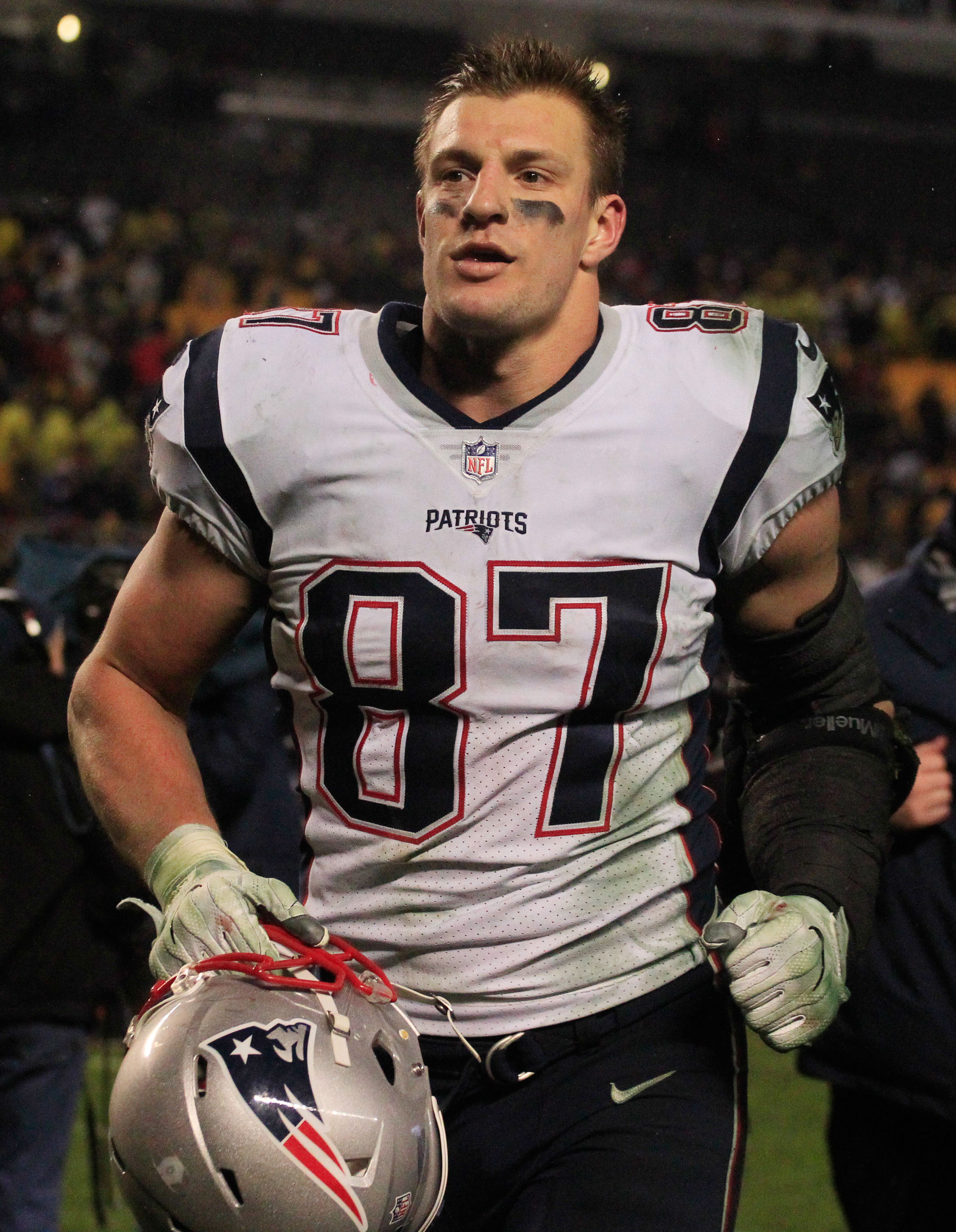 rob gronkowski pop