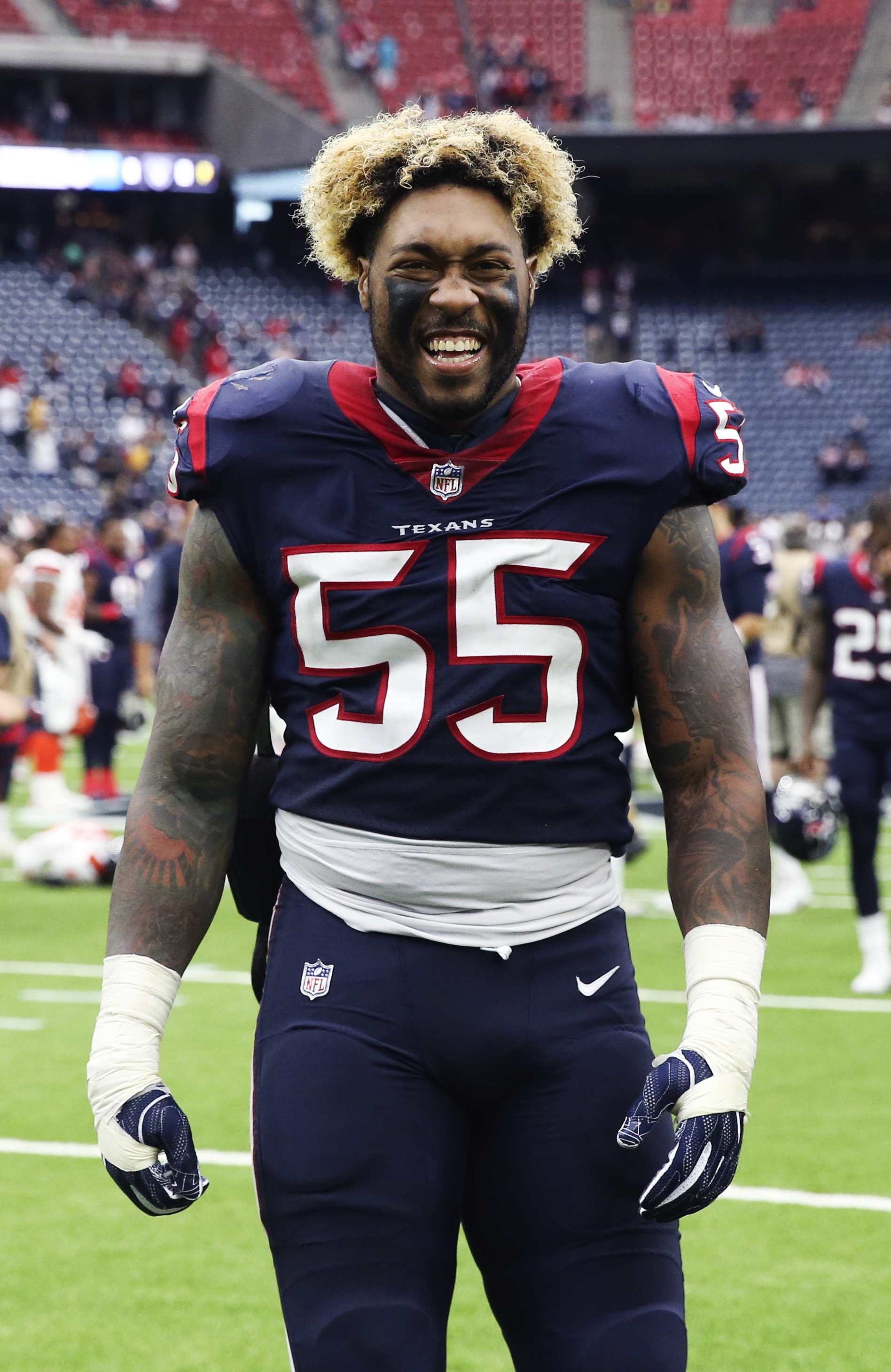 Texans Extend LB Benardrick McKinney