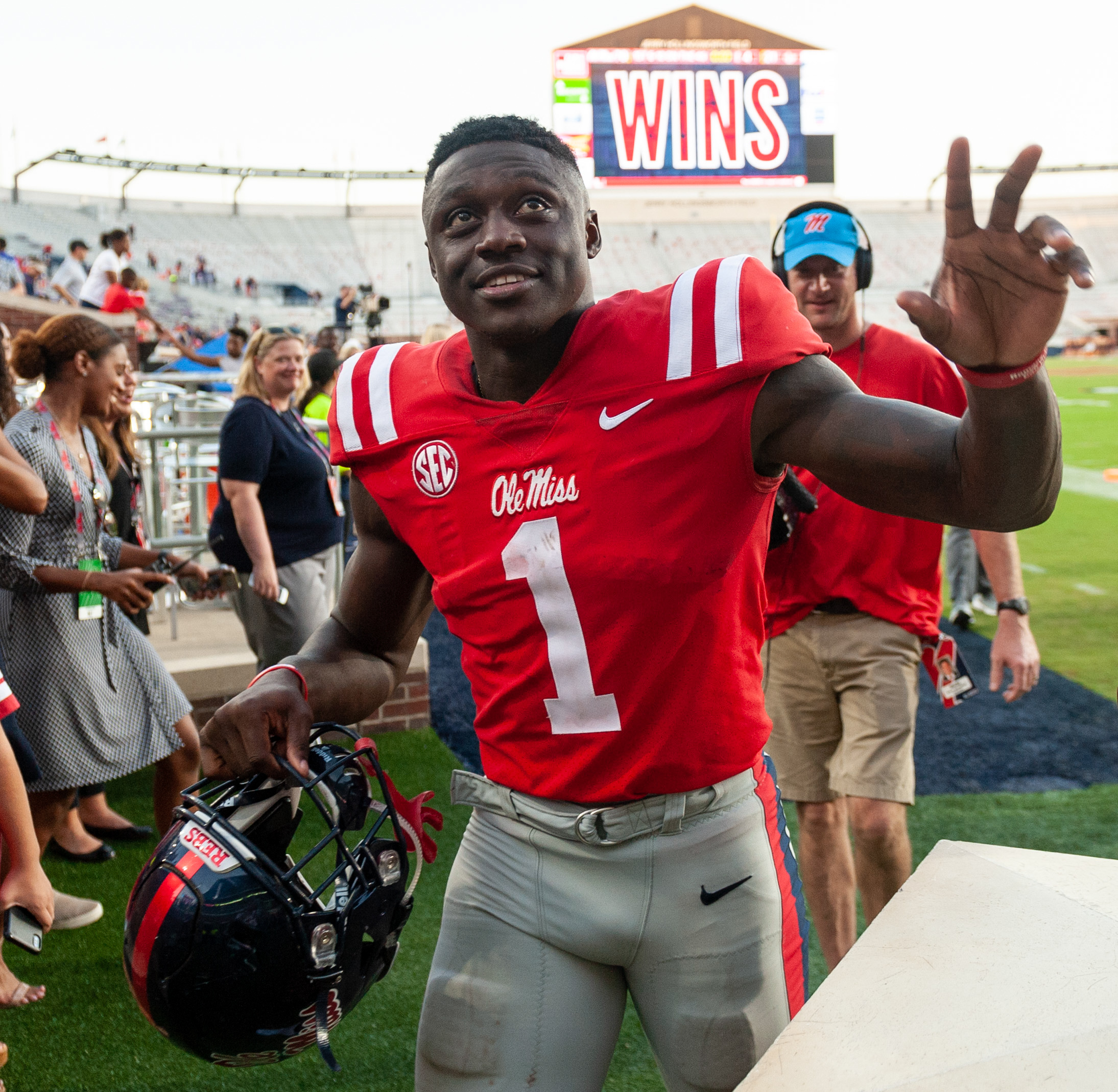 Ole Miss WR A J Brown To Enter NFL Draft